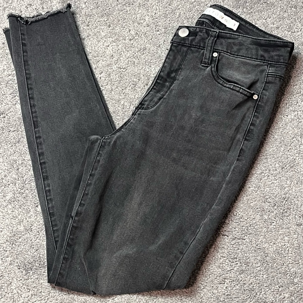 Tinseltown Distress Black Skinny Cropped Jeans